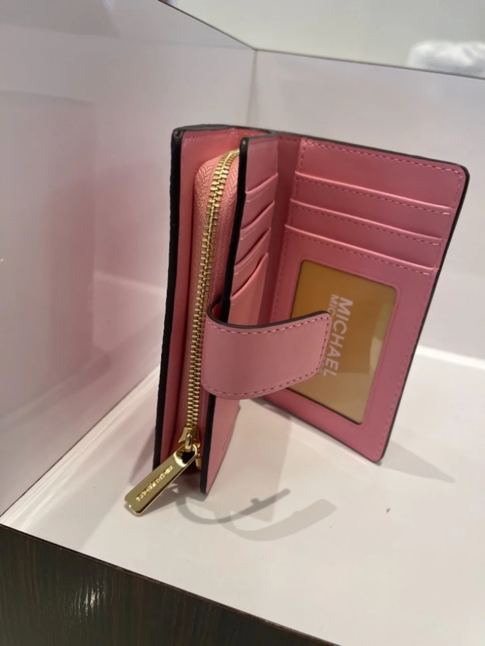 MICHAEL KORS Jet Set Travel Medium Logo Debossed Billfold Wallet Carnation  NWT